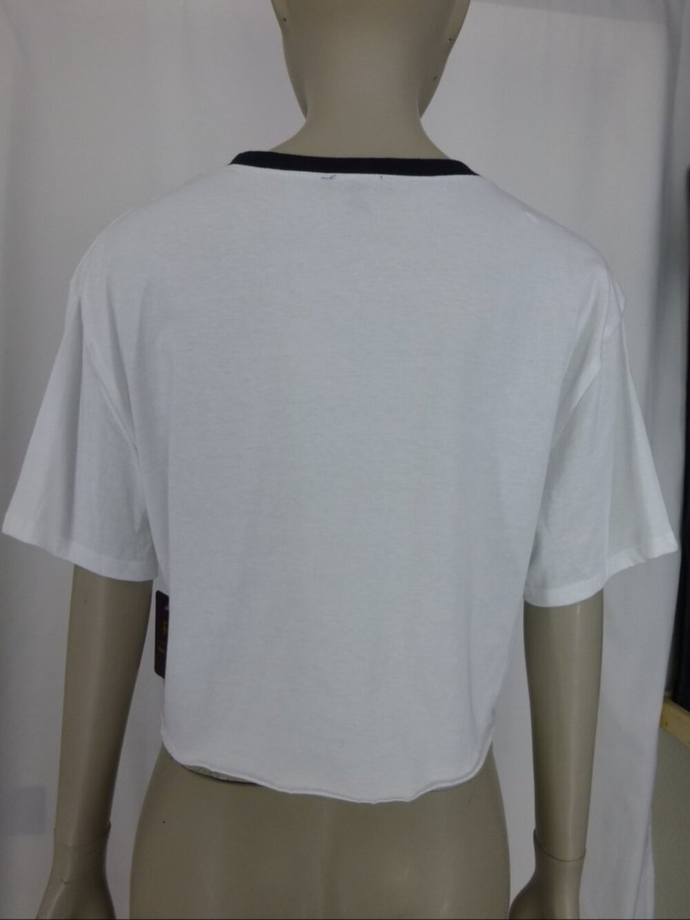 NWT I love Me Short Sleeve Cropped Top (Size S) - Picture 4 of 11
